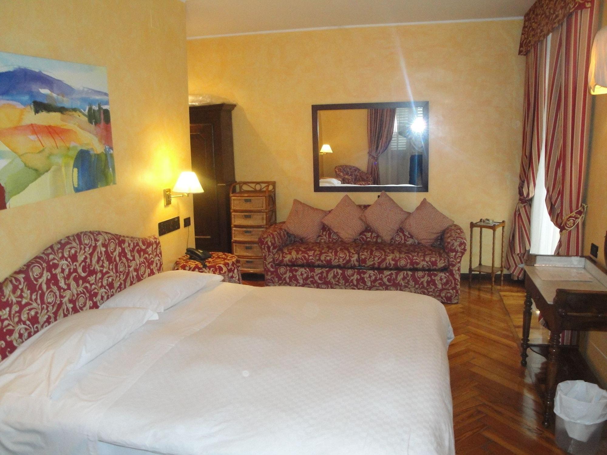 Hotel Due Mondi Turin Exterior photo